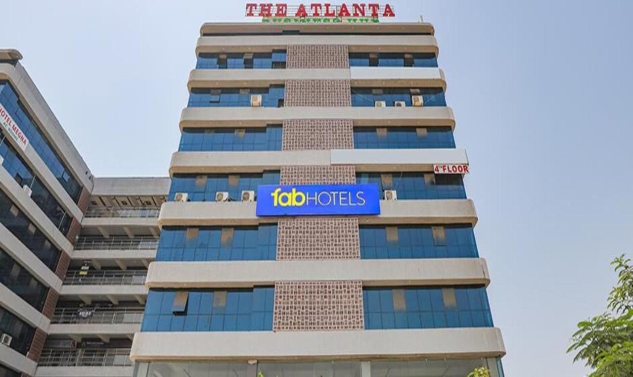 Fabhotel The Heaven Ahmedabad Esterno foto