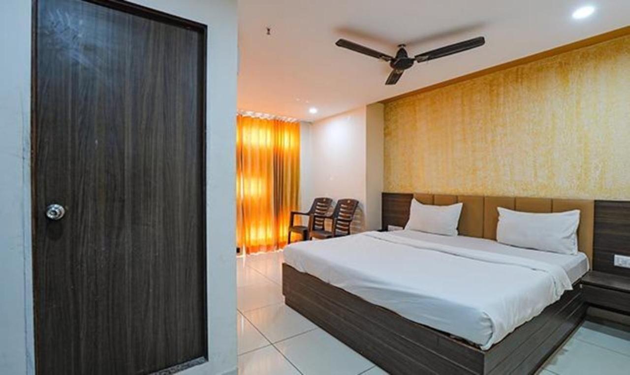 Fabhotel The Heaven Ahmedabad Esterno foto