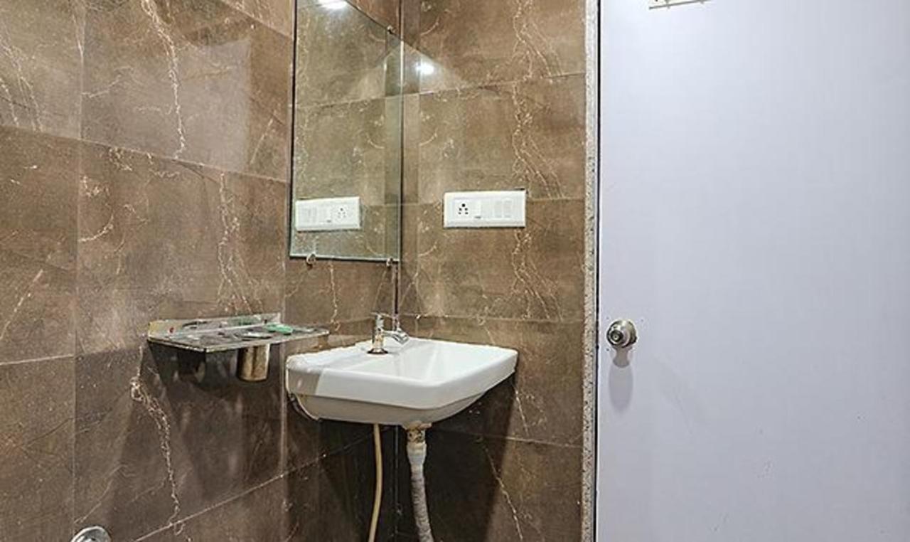 Fabhotel The Heaven Ahmedabad Esterno foto