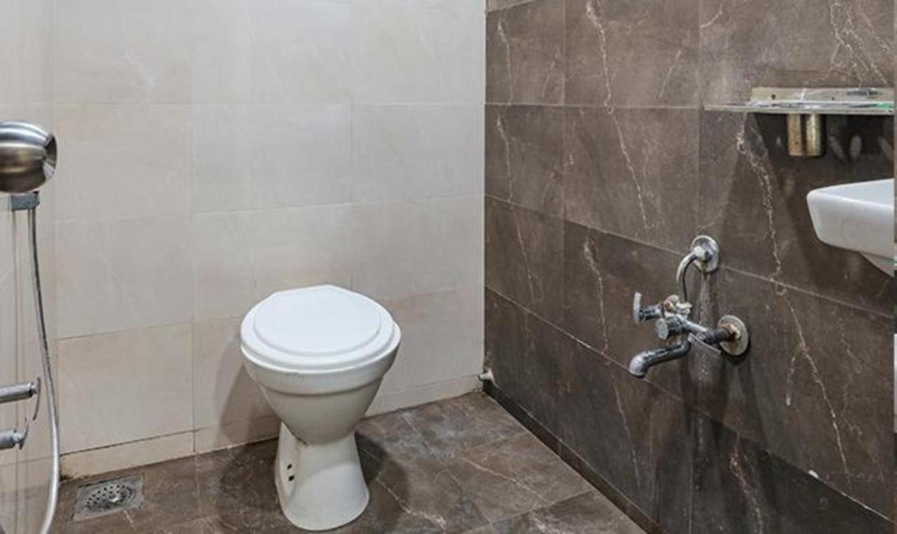 Fabhotel The Heaven Ahmedabad Esterno foto